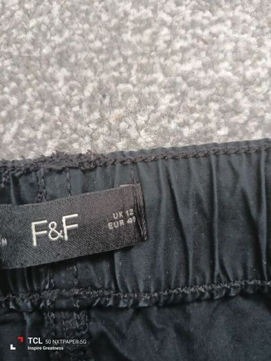 New.women's light trousers.size12