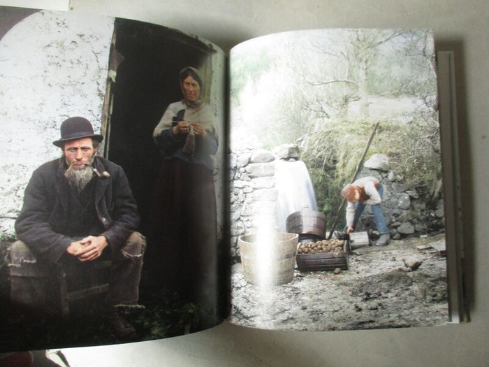 Old Ireland In Colour 2
