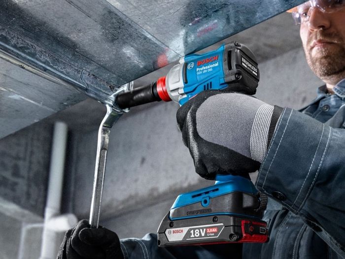 Bosch Professional GDX 18V-285 Cordless Brushless Impact Driver/Wrench Body Only