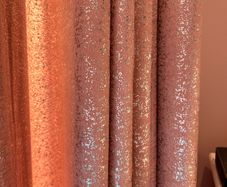 2 pairs of 66"x72" curtains and silver curtain pole. Collection only Swords