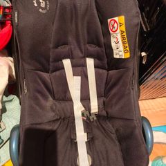 Maxi-Cosi Cabriofix Car Seat + Base (0-13kg)