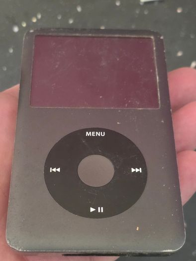 iPod 7th Gen Classic 160gb (Free Post)