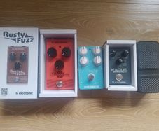 Guitar pedals