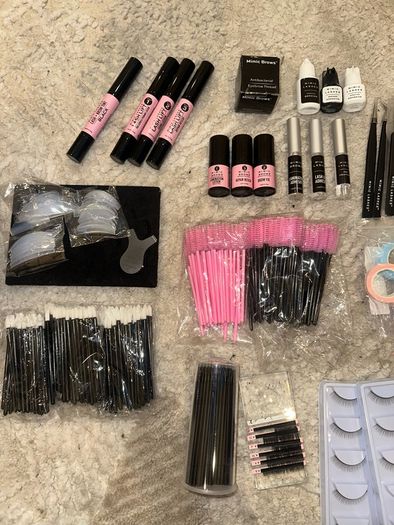 Eyelash tech kit
