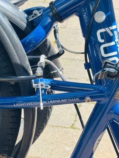 Apollo Tuck folding Bike