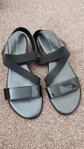 M and S sandals NEW size 8