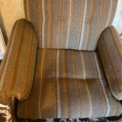 Free. Retro 3 seater and 2 chairs