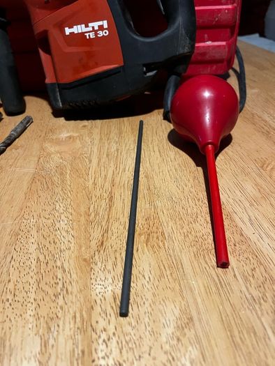 Hilti TE 30 SDS Hammer Drill ( like new )
