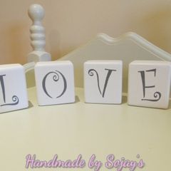 LOVE Blocks Shelf Sitter