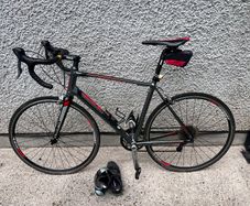 2014 Giant Defy 5 Road Bike M/L Clean Bike