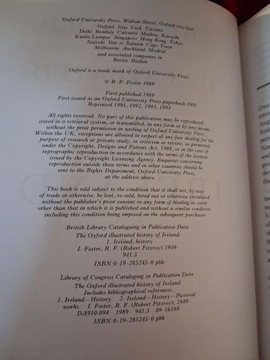 The Oxford Illustrated History of Ireland / 1994