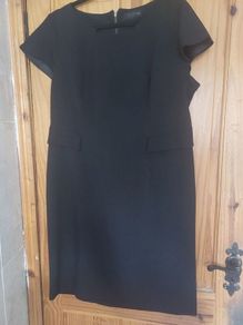 Black peplum dress size 18 (free postage)