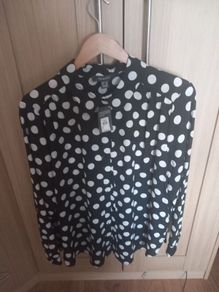Ladies Black &White Polka Dot Blouse