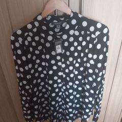 Ladies Black &White Polka Dot Blouse