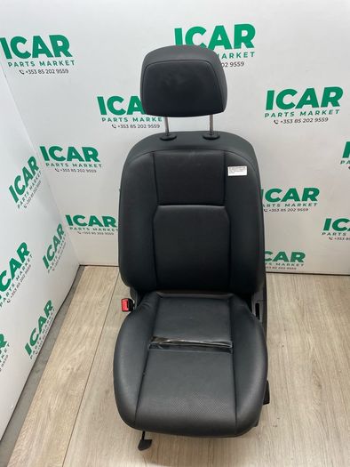 2011 Mercedes C200 Front seats & rear bench