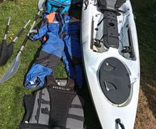 Fishing kayak