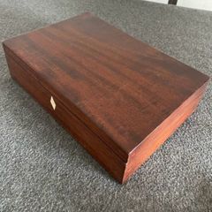 Gents Mahogany Effect Box