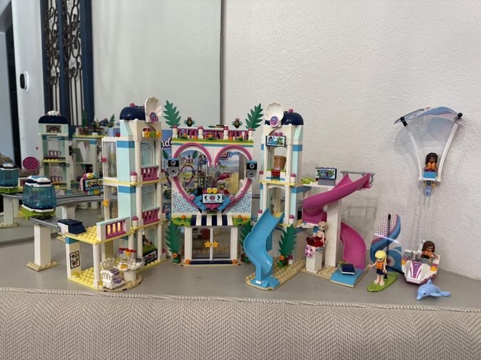LEGO FRIENDS Heartlake City Resort 41347