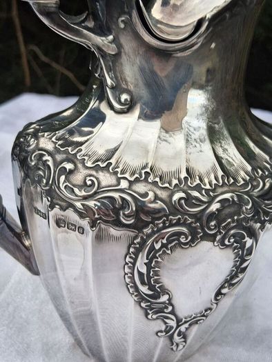 James Dixon Sterling Silver Claret Jug(1899 433 grams)