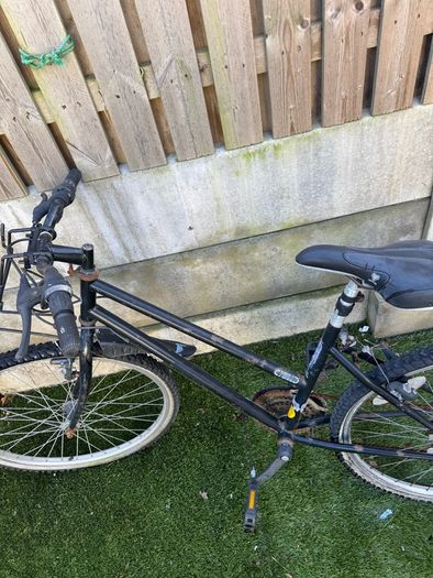 [Lot] 4x Cycles Bikes 1 Scooter