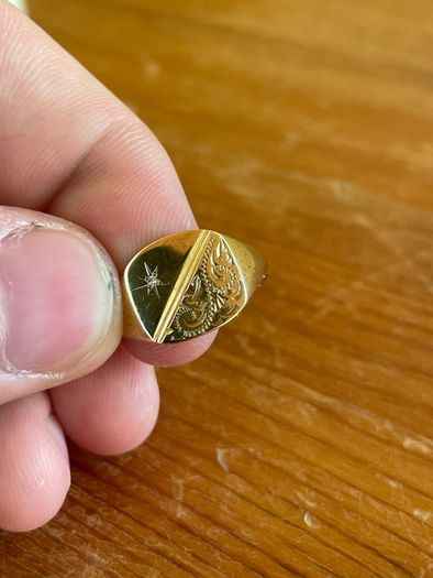 gold  mans ring