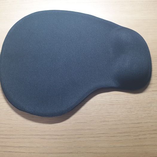 Mouse pad with Gel Wrist Rest Support(OUT OF STOCK)