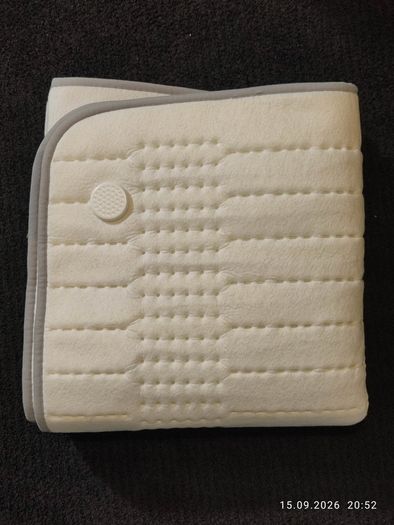 Sanitas Electric Heating Pad SHK 28 - 6 Heat Settings & UK Plug - Excellent Condition