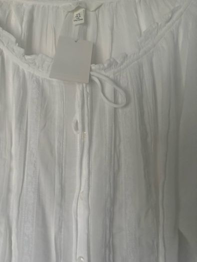 White top from H&M size L