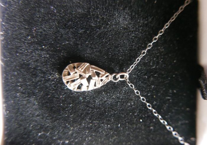 Vintage Sterling Silver 925 Leaf Drop Fine Silver Pendant and Necklace 1,7g L-8,5"