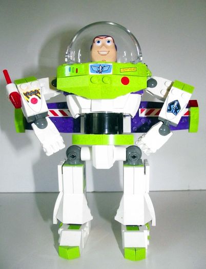 Lego Toy story 7592: Construct-a-Buzz (2010)