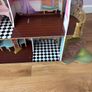doll house Image 3