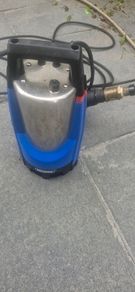 Draper submersible pump