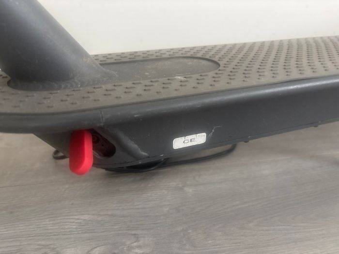 Electric scooter