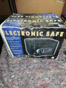 Safe electronic