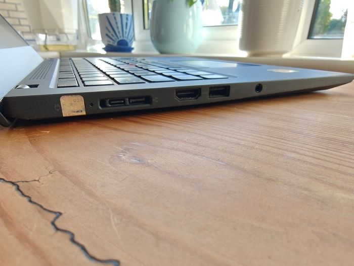 Lenovo Thinkpad T14s Gen 2 | AMD Ryzen | 16GB | 14" Touchscreen | 256GB |  Win11