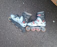 rollers blades size 39