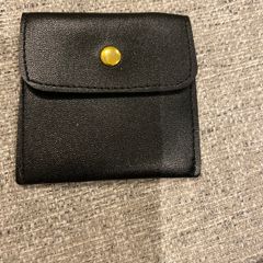 Coin pouch