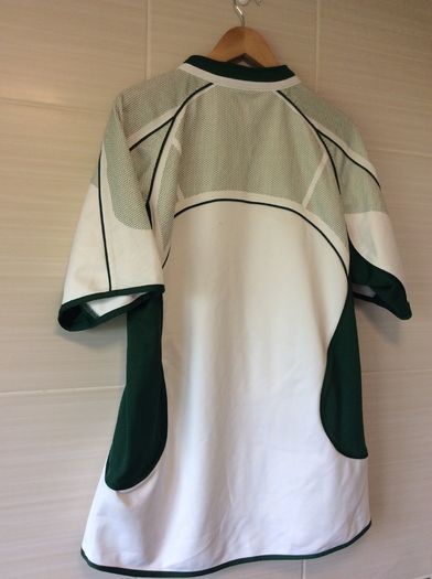 Ireland Rugby Jersey. Grand Slam Winners 2009. Official Canterbury Mens Alternate Jersey. Authentic Original From 2009. Not A Modern Day Remake.