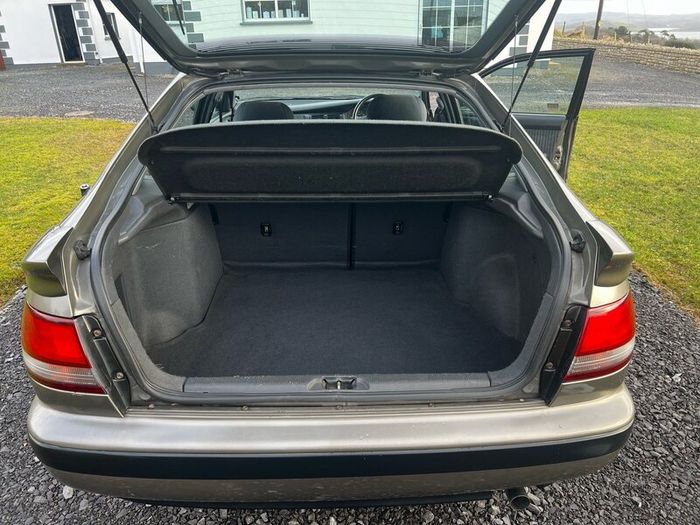 Toyota Carina e 2.0 Executive