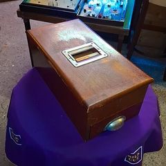 Vintage 1930's wooden shop cash register
