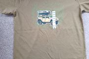 New.boy's t-shirt. 33"/34
