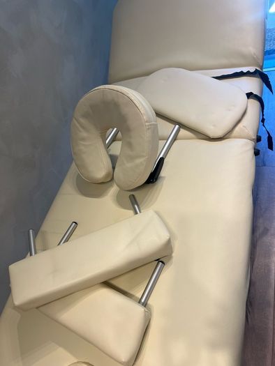 Beauty / Salon bed