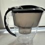 Water filter jug Image 3