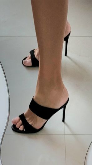 CHARLES & KEITH black suede wide strap high heels Sz 39 ( Fit 6-6.5 UK) - Rrp 153 (New)