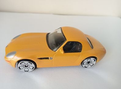 Model Car BMW Z8 Coupe Yellow