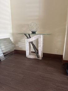 Hall table
