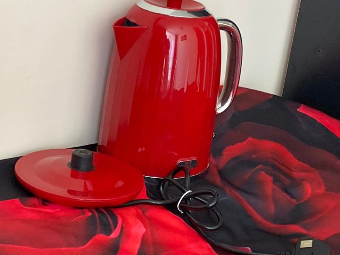Breville Bold Electric Kettle