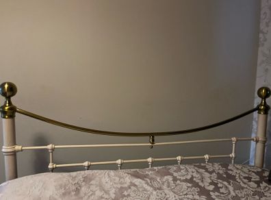 Beautiful double bed with mattress