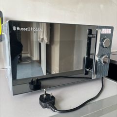 Russel Hobbs microwave