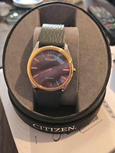 Citizen Eco-Drive Men's Grey Dial Leather Strap Stiletto Watch AR3124-07H